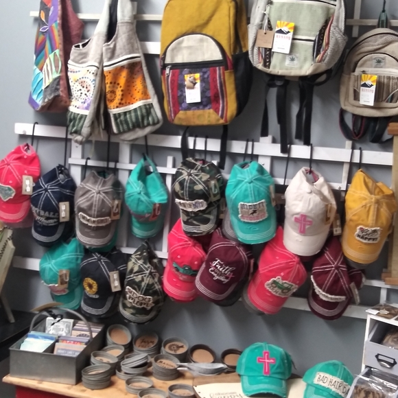 COPY - Under Armour backpack approx Sz20x14x6 in$4 - Picture 5 of 5